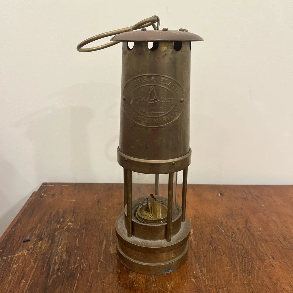 Weems & Plath Vintage Brass Yacht Lamp #2578 Marine Maritime Oil Lantern